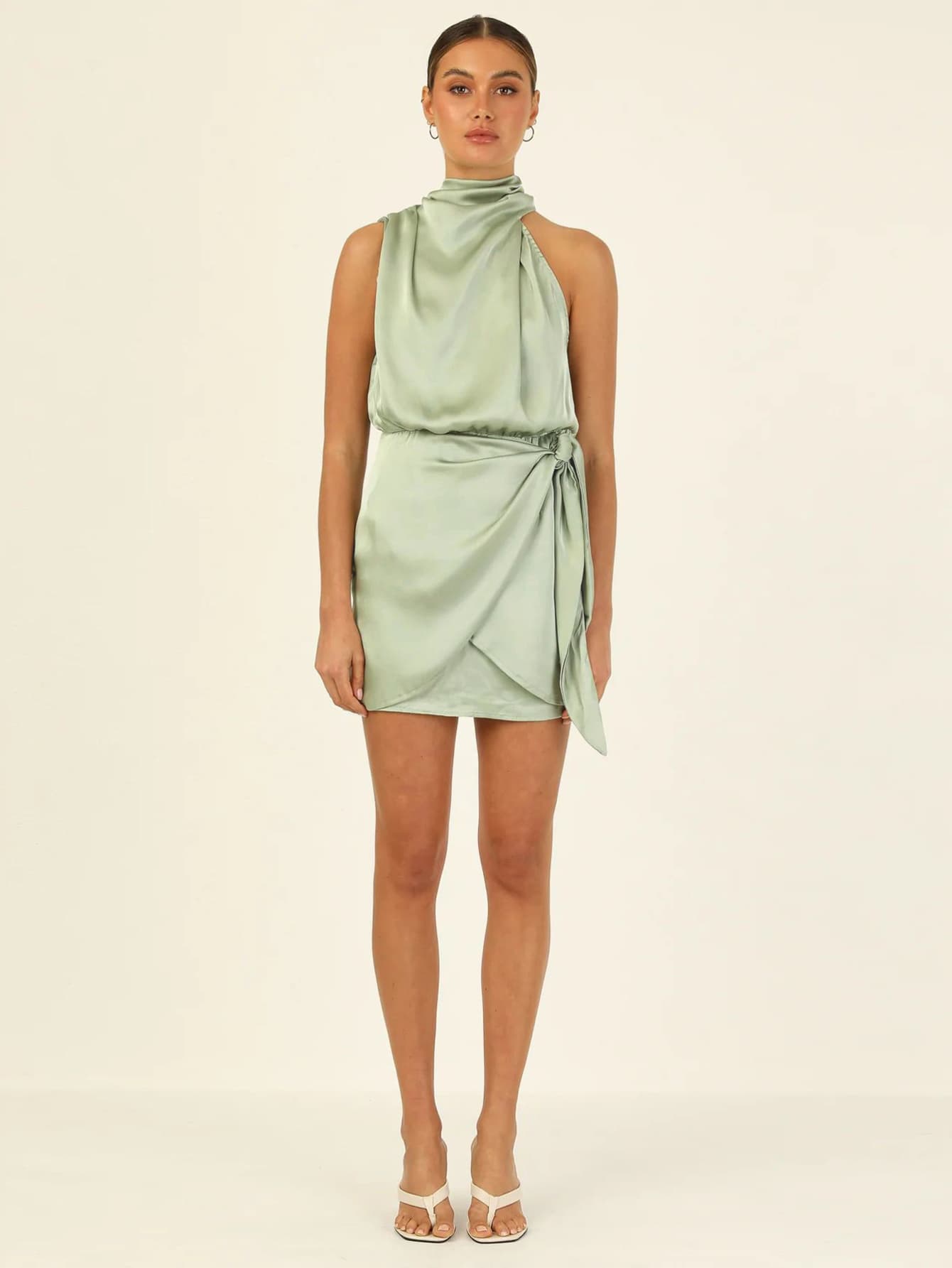 Robe courte satin verte