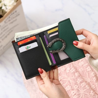 Petit portefeuille chic vert intérieur