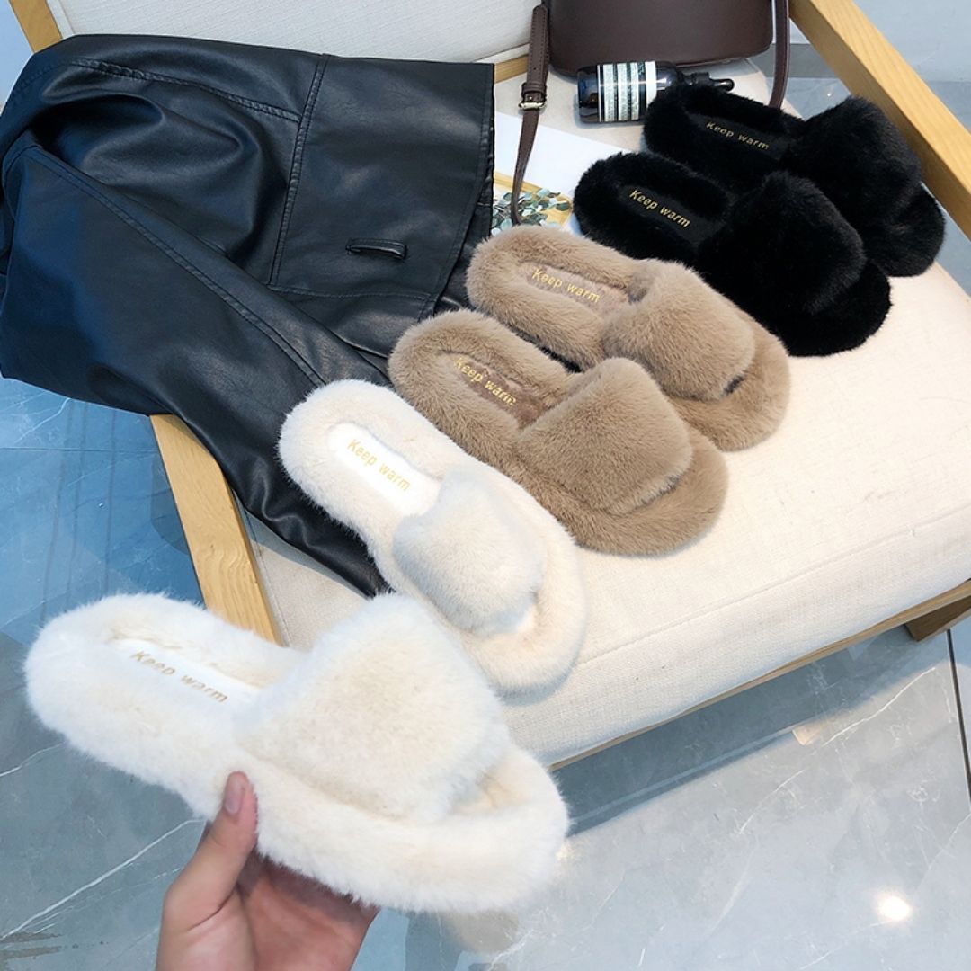 Pantoufles claquettes fourrure