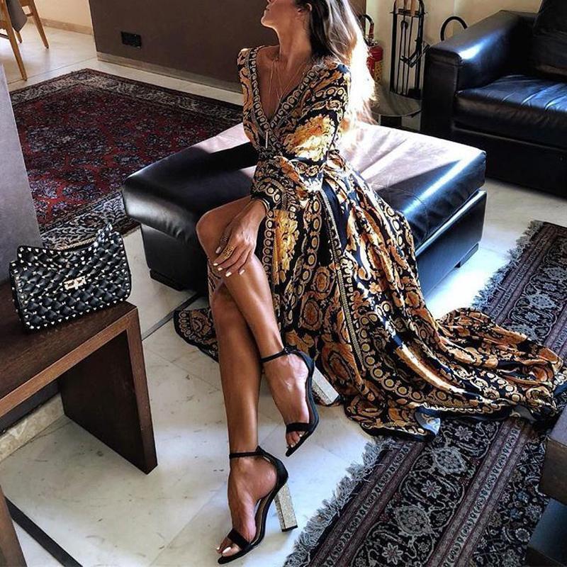 Robe longue imprimé parure noire et or