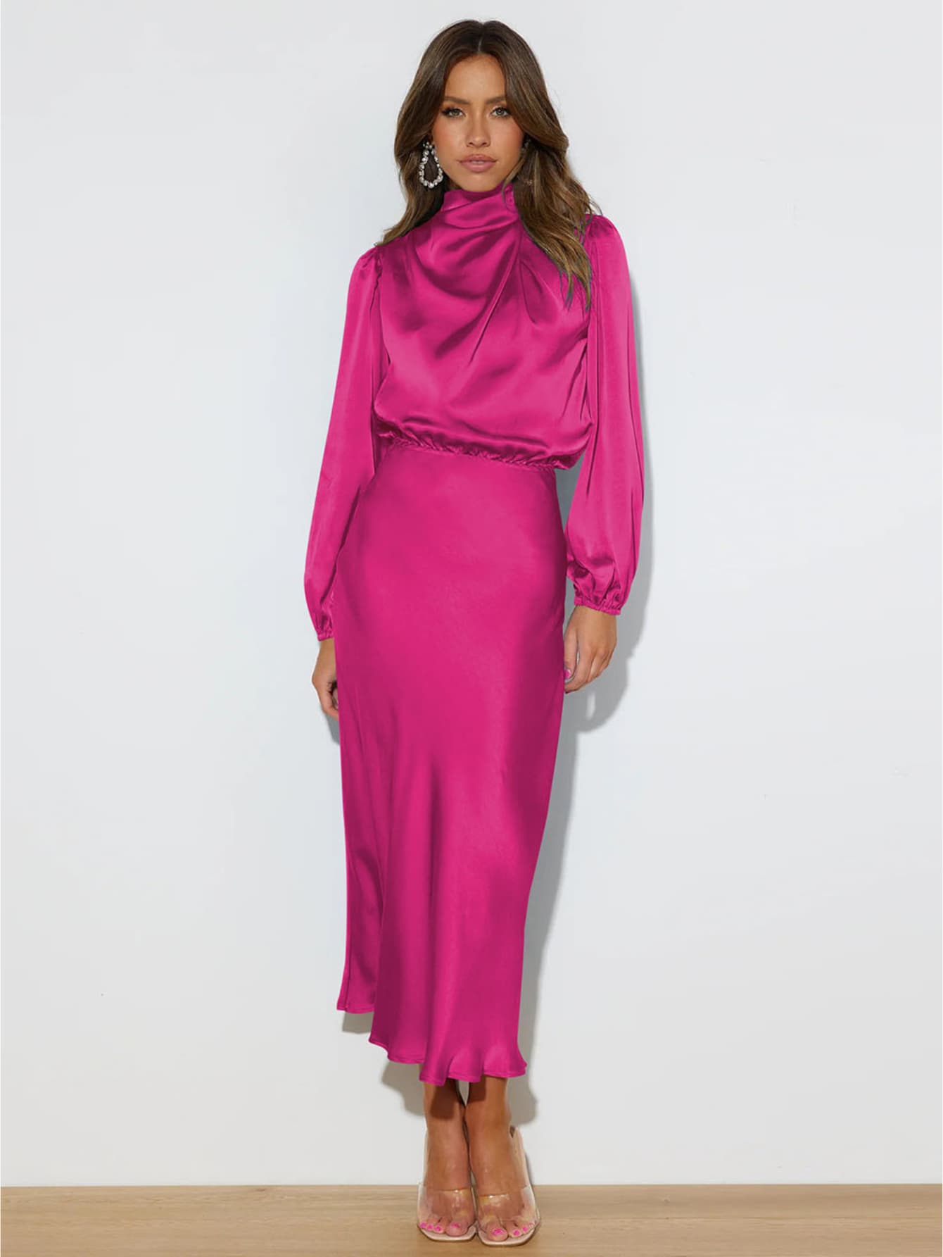 Robe longue chic satin rose