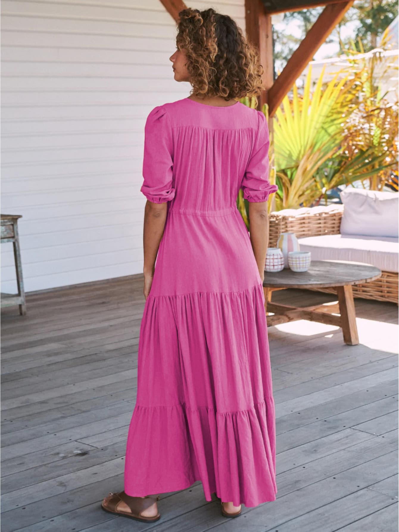 Robe hippie chic d'été longue rose de dos