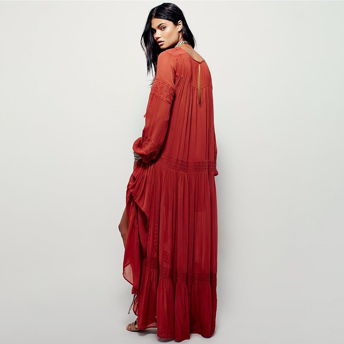 Robe longue rouge style bohème